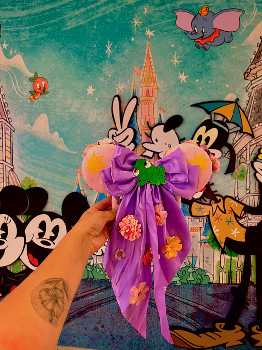 Punzi flower ears pre order